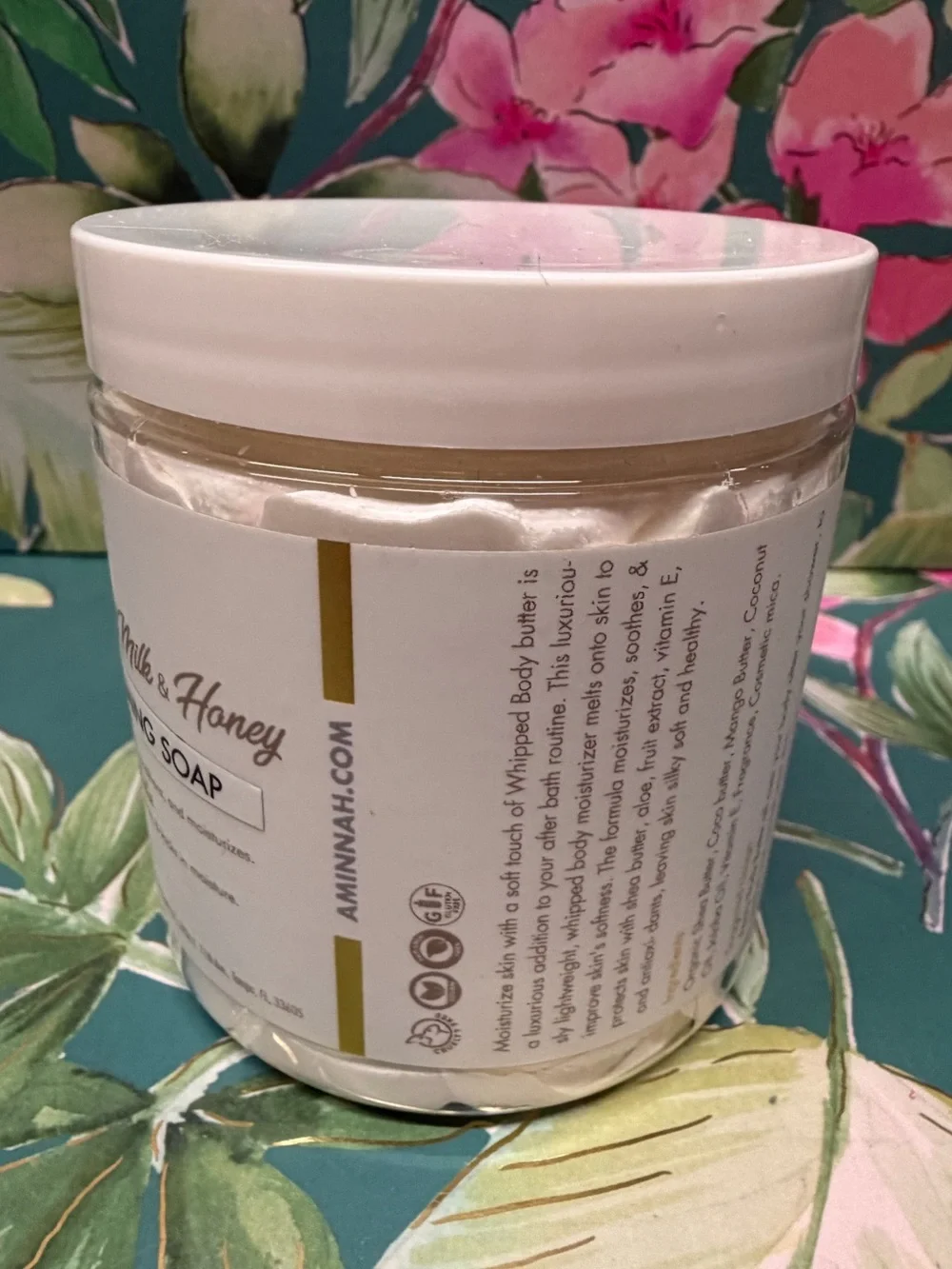 Aminnah oatmeal milk